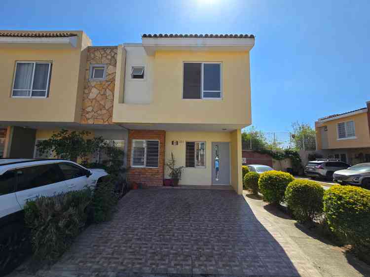 casa en renta avenida primavera parques del bosque san pedro tlaquepaque jalisco pM4dayk